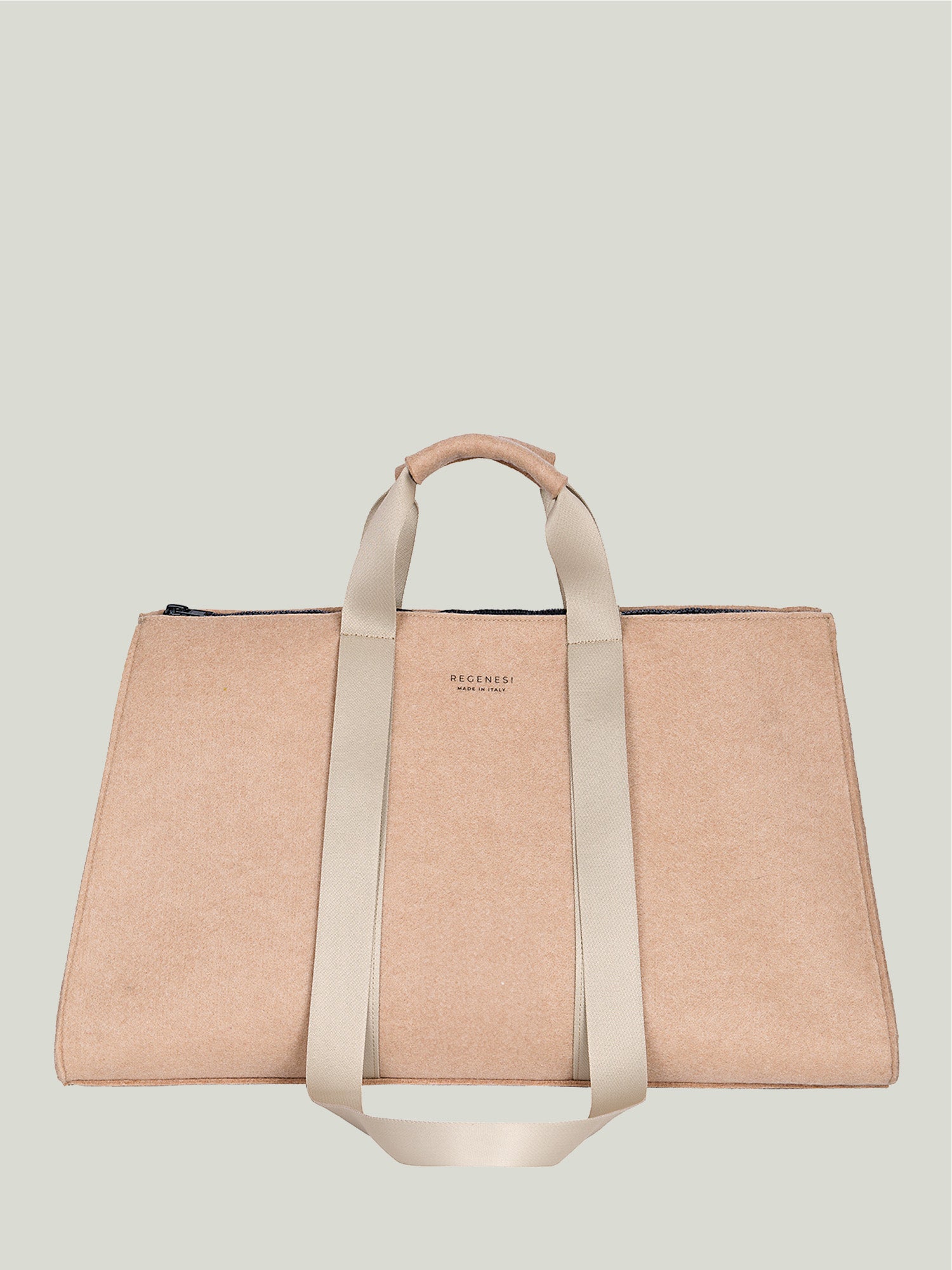 RE-FLAG DUFFLE TASCHE